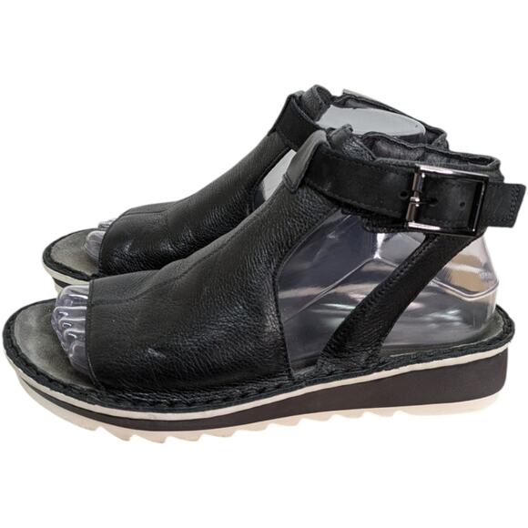 Black Leather Women's Sandals - Picture 5 of 12